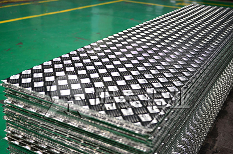 黄色软件app大全免费下载2023铝业风力发电用5052花纹黄色软件大全质量优，价格低